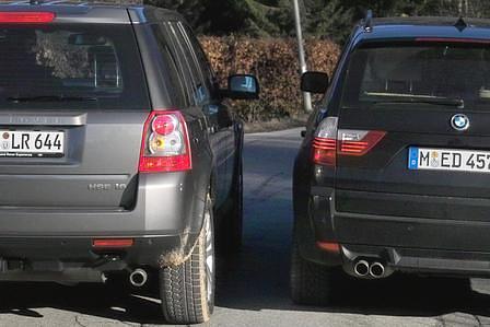 BMW X3 vs. Land Rover Freelander II
