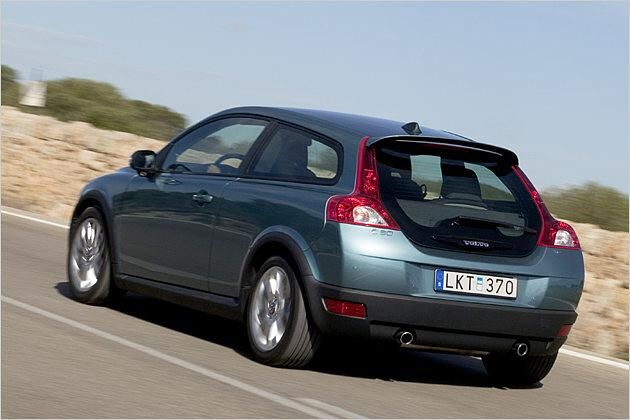 Der C30 tritt gegen den BMW 1er und den Audi A3 an