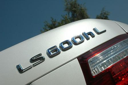 Lexus LS600h