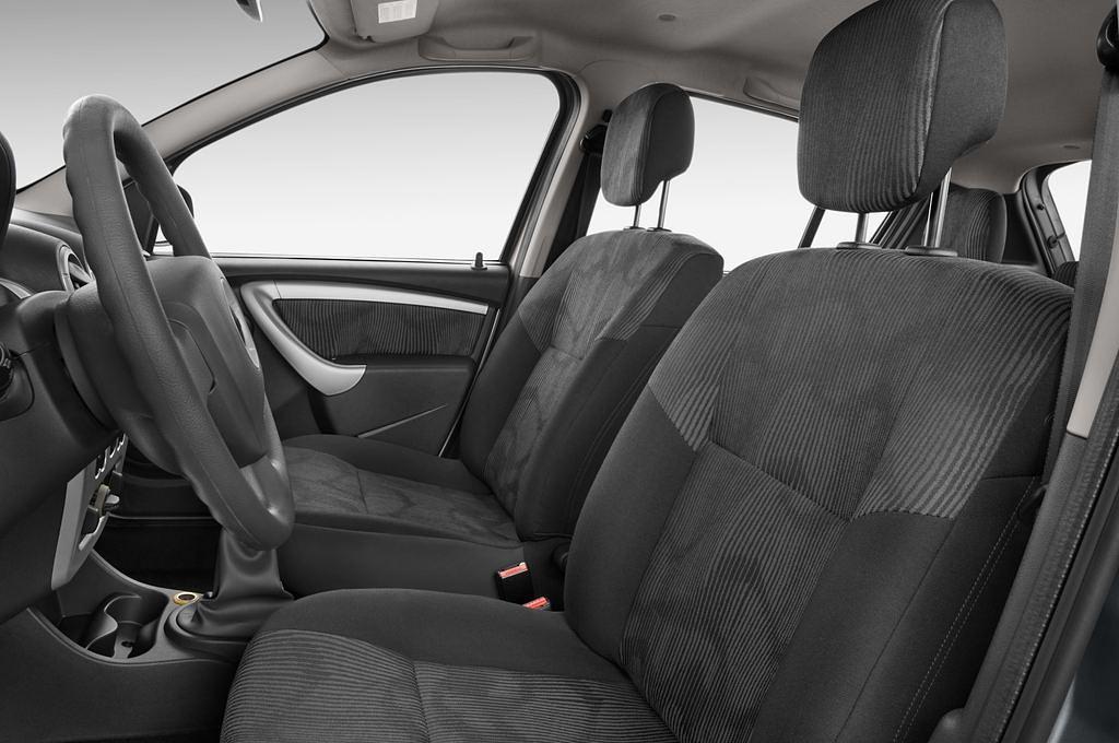 Dacia Sandero (Baujahr 2010) Laureate 5 Türen Vordersitze