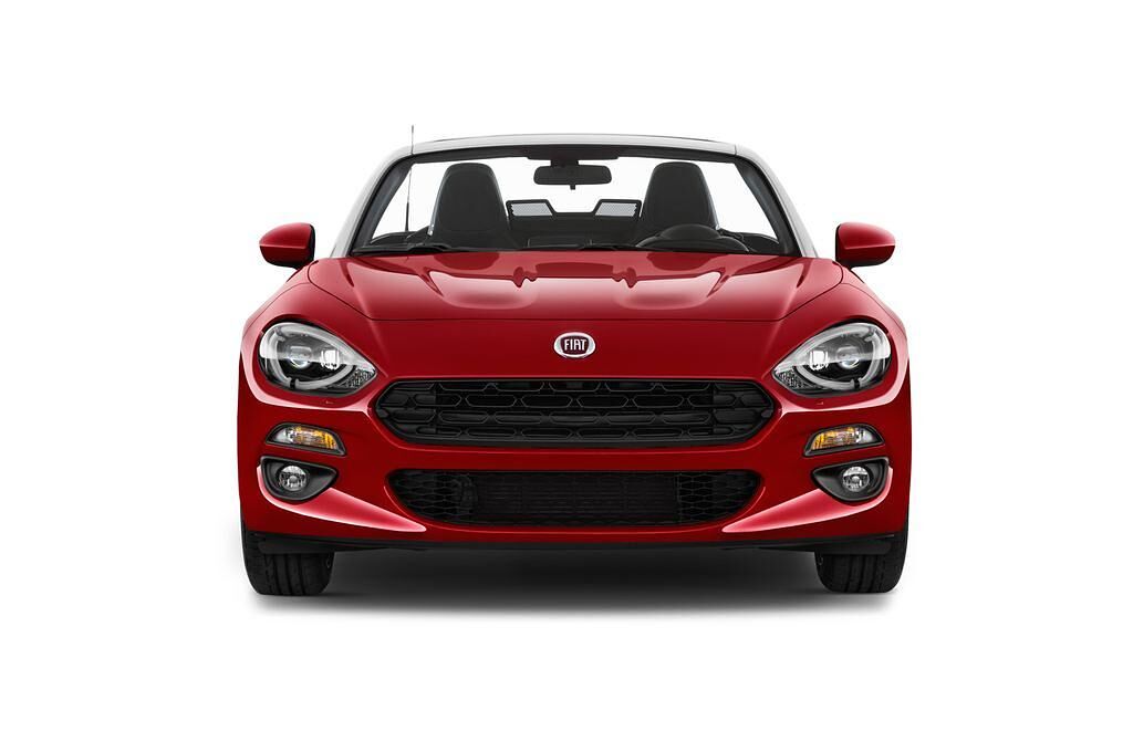 FIAT 124 Spider (Baujahr 2016) Lusso 2 Türen Frontansicht