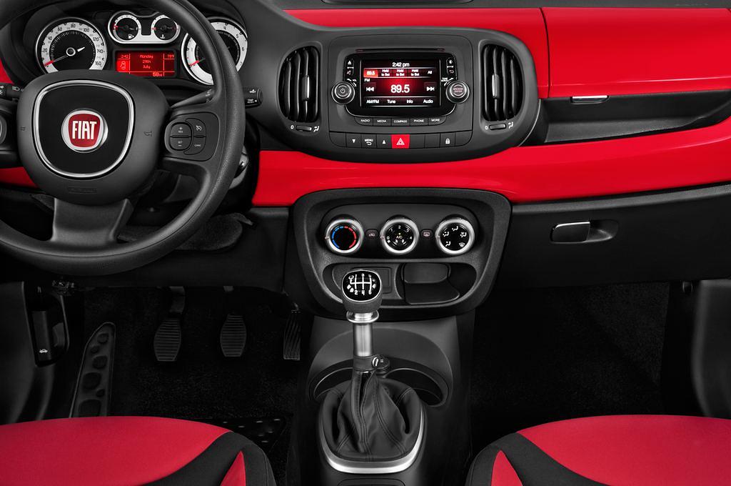 FIAT 500L (Baujahr 2014) Pop Star 5 Türen Mittelkonsole