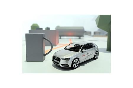 Weltpremiere: Audi A3 Sportback TCNG fährt mit e-Gas Weltpremiere: Audi A3 Sportback TCNG fährt mit e-Gas