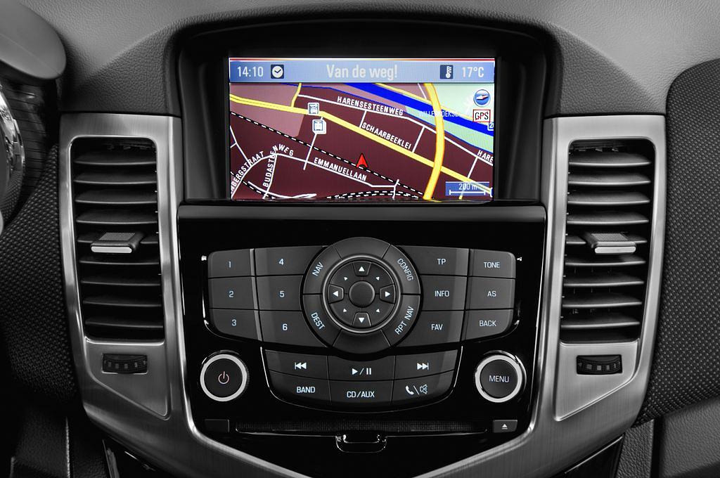 Chevrolet Cruze (Baujahr 2013) LTZ 5 Türen Radio und Infotainmentsystem