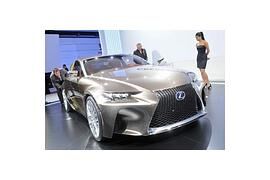 Paris 2012: Weltpremiere des Lexus LF-CC Concept