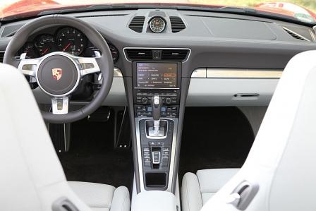 Porsche 911 Carrera Cabrio 2012