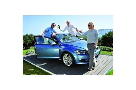 Prominente testen neuen Golf auf Sardinien