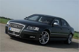 Langstrecken-Cruiser mit Biss-Modus: Der Audi S8 im Test Langstrecken-Cruiser mit Biss-Modus: Der Audi S8 im Test