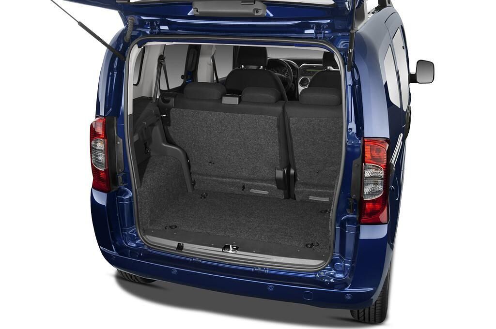 FIAT Qubo (Baujahr 2015) Dynamic 5 Türen Kofferraum