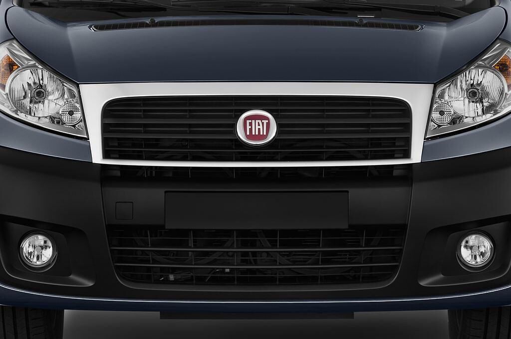 FIAT Scudo (Baujahr 2015) 2.0 Multijet 130 Dpf L1H1 Ex 5 Türen Kühlergrill und Scheinwerfer