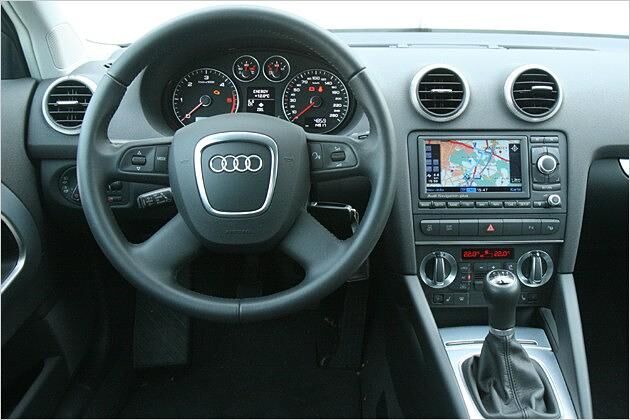 Der Innenraum des A3 1.9 TDI e präsentiert sich hervorragend verarbeitet