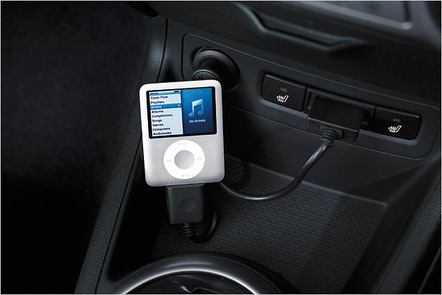 Auch einen Anschluss für den iPod gibt es im i20