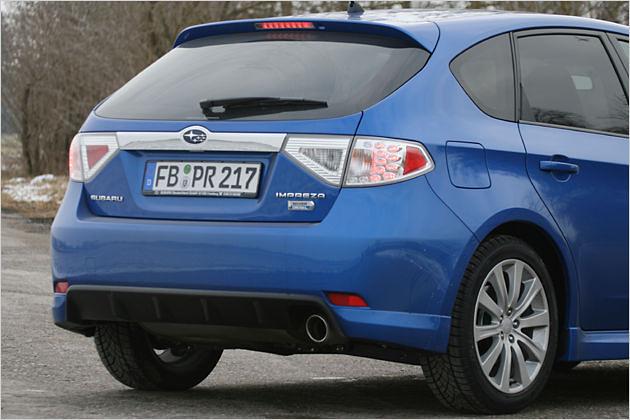 Der Name Impreza leitet sich vom englischen Verb "impress" (beeindrucken) ab