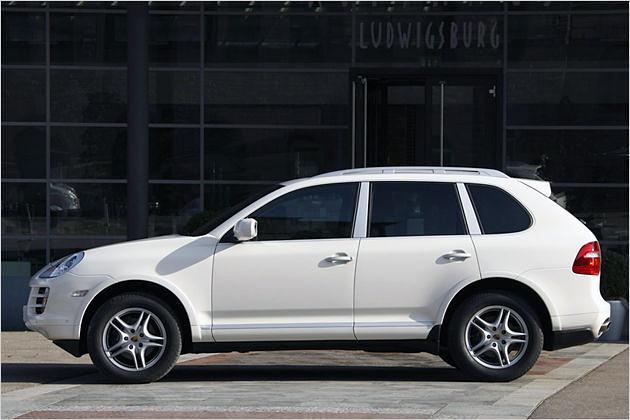 Auf unserem Testwagen sind 18-Zoll-Winterräder montiert. Serienmäßig gibt`s nur 17-Zöller