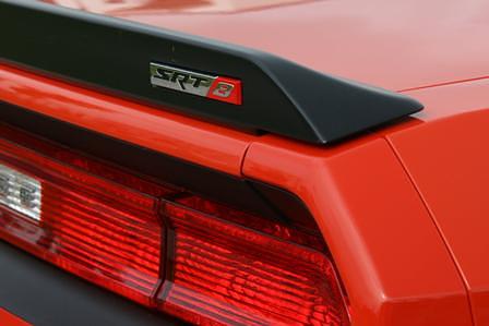 Dodge Challenger SRT-8