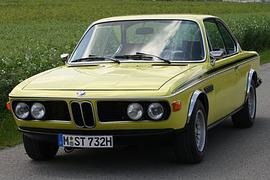 Autoklassiker: BMW 3.0 CSL - Kantenschlag Autoklassiker: BMW 3.0 CSL - Kantenschlag