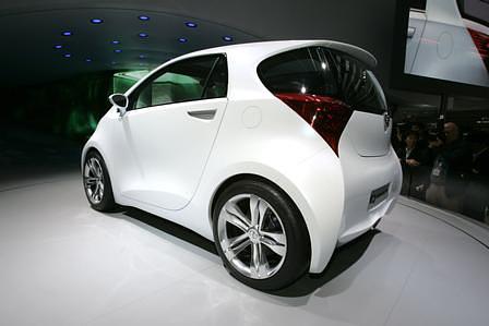 Toyota iQ