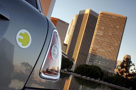 Weltspiegel: Elektro-Mini - Spannung pur
