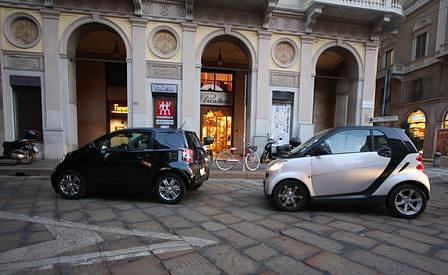 Toyota iQ