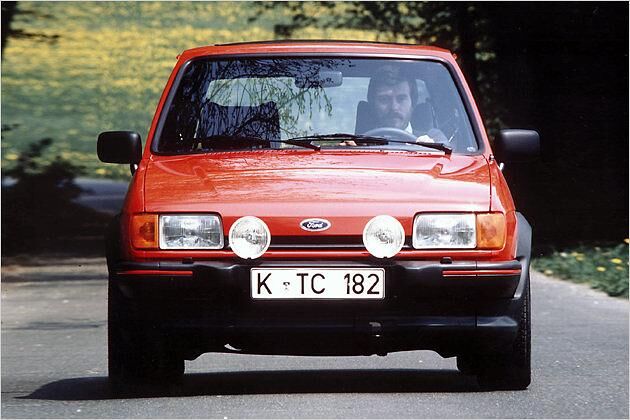 Die 96 PS des Fiesta XR2 von 1983 trafen auf ein Leergewicht von 850 Kilogramm