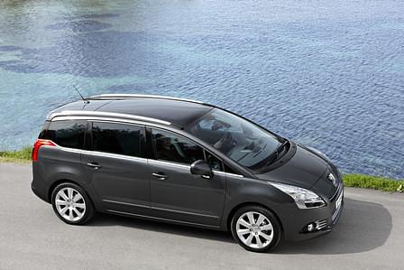 Neuvorstellung: Peugeot 5008 - Ein Herz für Kinder Neuvorstellung: Peugeot 5008 - Ein Herz für Kinder