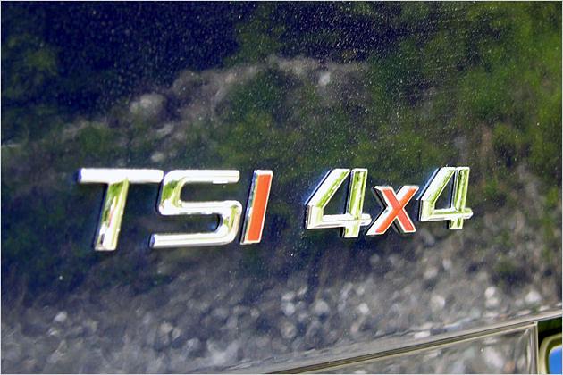 Die Allradversionen sind durch einen "4x4"-Schriftzug am Heck gekennzeichnet