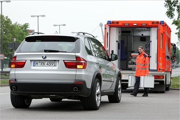 Das System soll das Auto an den rechten Straßenrand zum Stopp bringen und automatisch einen Notruf absetzen