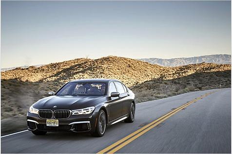 Der M760Li kostet 166.900 Euro