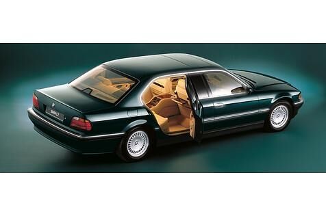 BMW L7 der Baureihe E 38 von 1998