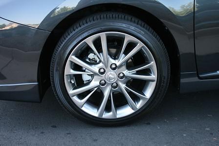 Lexus HS 250h