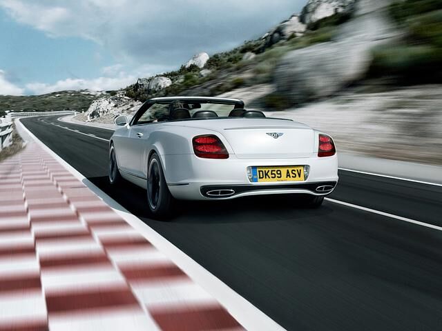 Bentley Continental Supersports Convertible: Das schnellste viersitzige Cabrio der Welt. Foto: Bentley