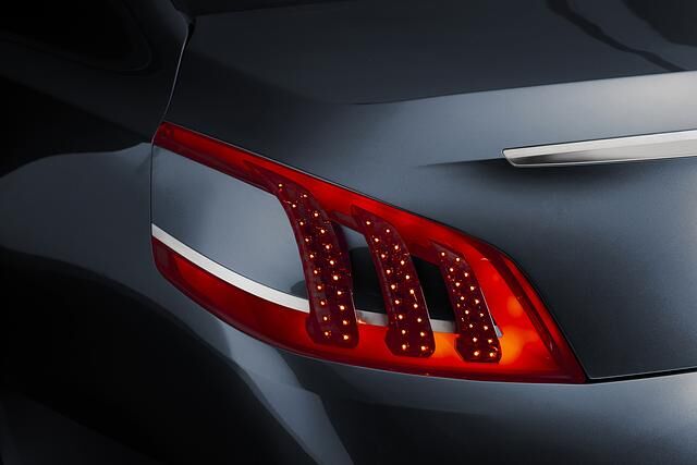 Concept-Car 5 by Peugeot: Zurück in die Zukunft, Foto: Peugeot