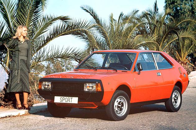 Vorbild für den Ibiza Bocanegra war der Seat 1200 Sport mit schwarz lackierter Front, ...