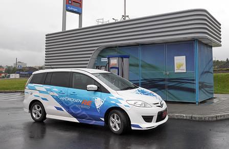 Mazda H2 Premacy