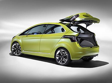 Ford iosis MAX