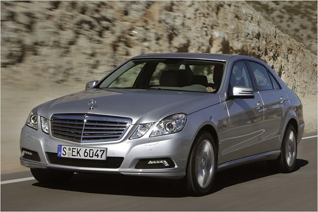 Die neue Mercedes E-Klasse rollt an