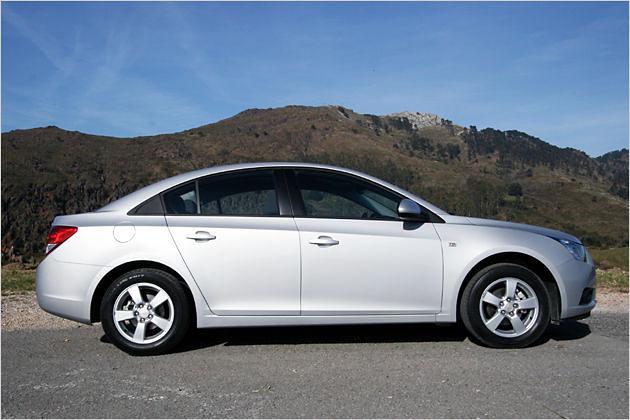 Der Cruze wird von Daewoo in Südkorea gebaut - und dort als Daewoo Lacetti verkauft