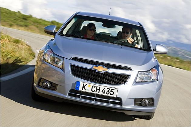 Mit 1,6-Liter-Motor schafft der Cruze die Tempo-100-Marke in 12,5 Sekunden