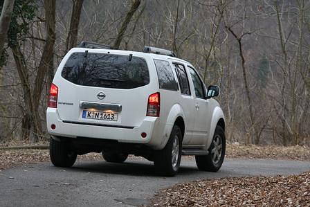 Nissan Pathfinder 2.5 dCi