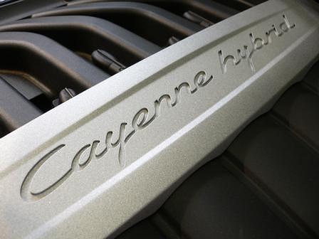 Porsche Cayenne Hybrid - erste Motor-Version im Prototyp