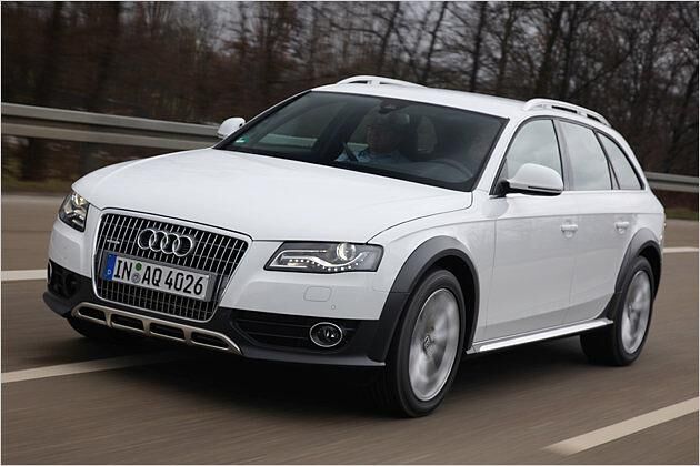 Audi A4 allroad quattro: Hochgelegter Kombi mit Kantenschutz