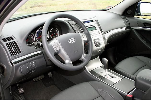 Das Cockpit ist funktional gestylt