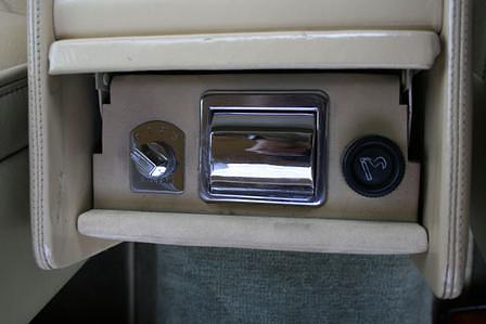 Aston Martin Lagonda