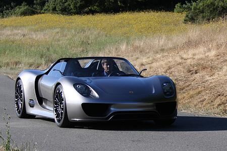 Porsche 918 Spyder - Die Idee des Sportwagens von morgen