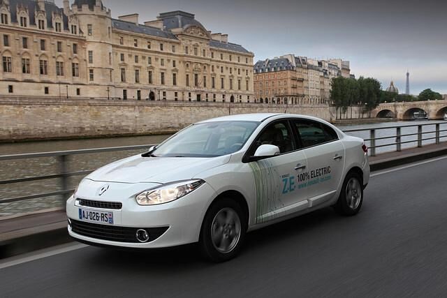Renault-Elektrofahrzeuge - An die Stecker, fertig, los