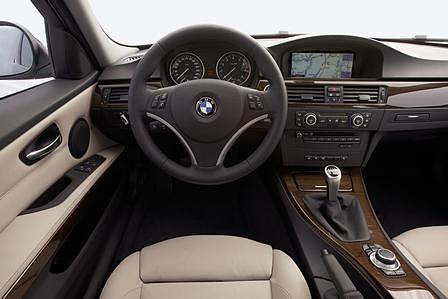 Audi A4 2.0 TDIe vs. BMW 320d