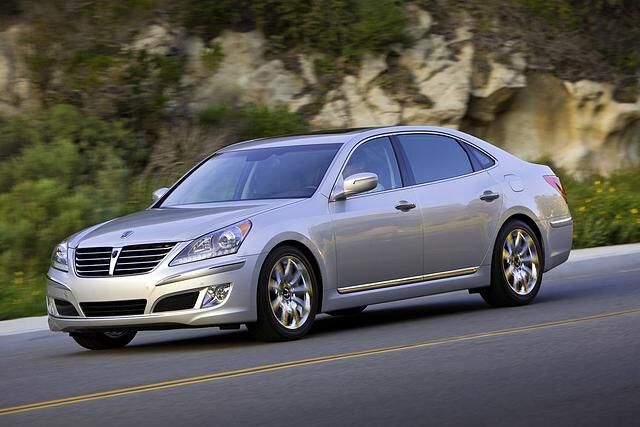 Mit dem Equus greit Hyundai ganz oben an - und zwar Audi A8, BMW 7er und Mercedes S-Klasse. Foto: Hyundai