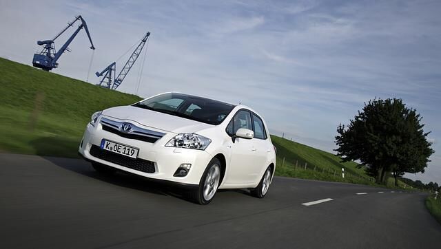 Toyota Auris Hybrid: Der Prius für Jedermann (Kurzfassung)