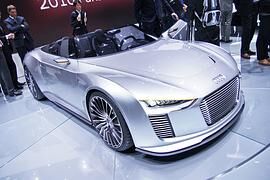 Audi e-tron Spyder - Rein elektrisch reicht nicht mehr