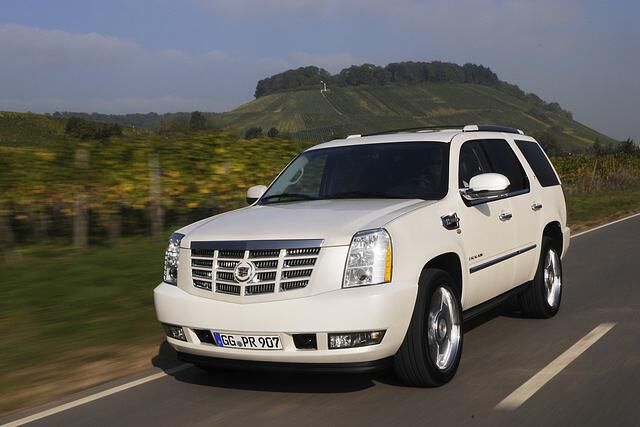 Der Cadillac Escalade ist ein SUV im XXL-Format, jetzt aber mit Hybrid
